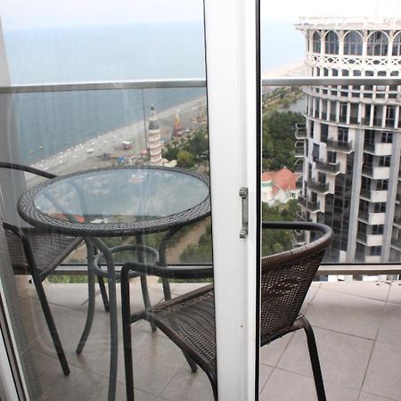 Orbi Sea Towers-Sea View Apartment Батуми Екстериор снимка